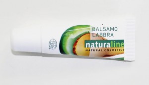 NATURALINE_Balsamo-labbra-allolio-di-macadamia-burro-di-jarite-e-vitamina-e_POST